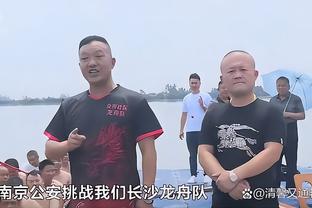 没啥球权&受困犯规~杨瀚森上半场4分3板2助1断